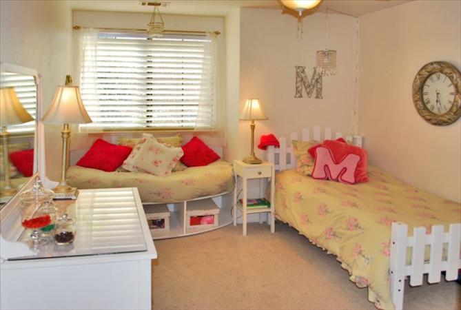 bedroom furniture for girls. Girls Bedroom Furniture